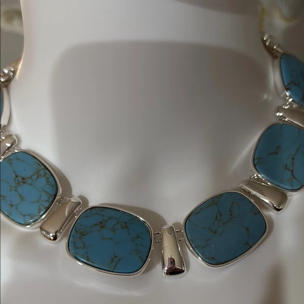 Lauren Ralph Lauren Silver Necklace with Blue Stones - Picture 11 of 11